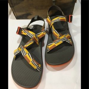 Chaco Z-1 Ecotread Size 6 Youth
